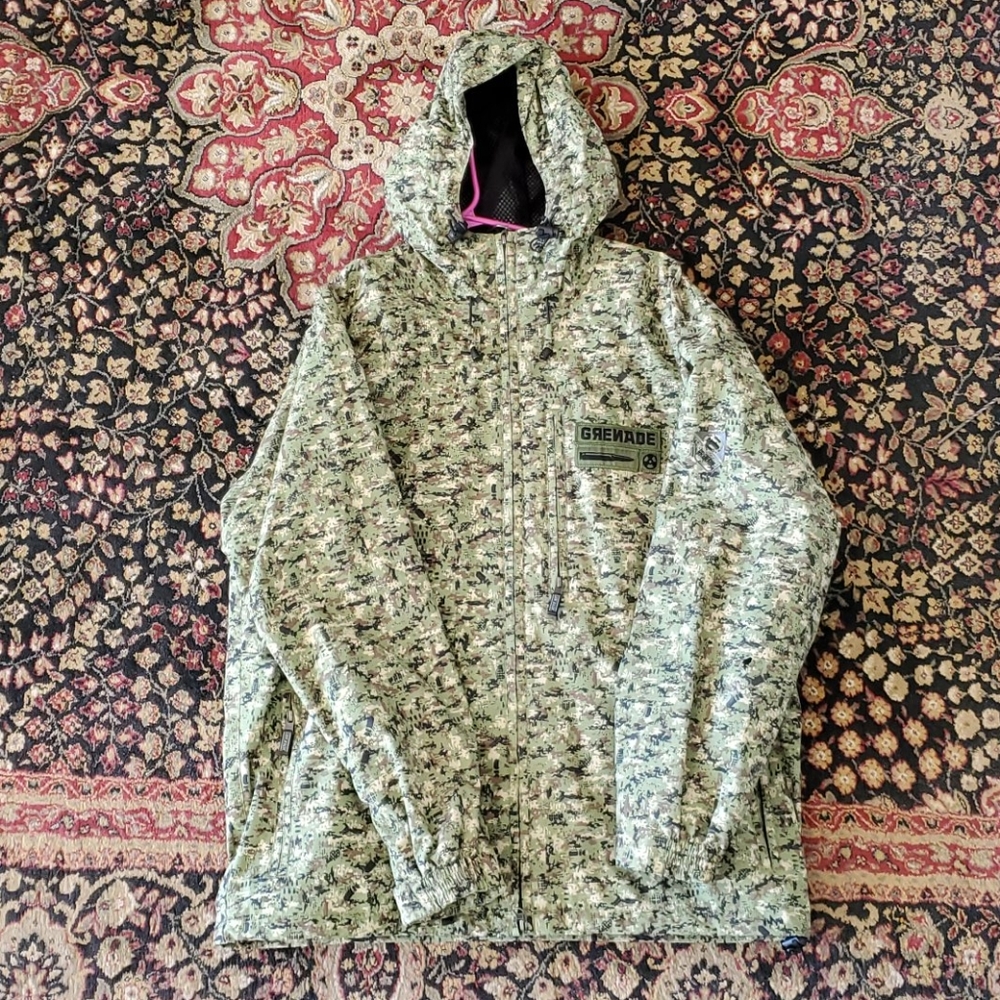 Grenade Snowboarding jacket